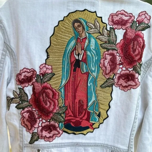 Denim and Bone Mary and Roses patch and embroidered one of a kind Levi Jacket - Picture 10 of 15